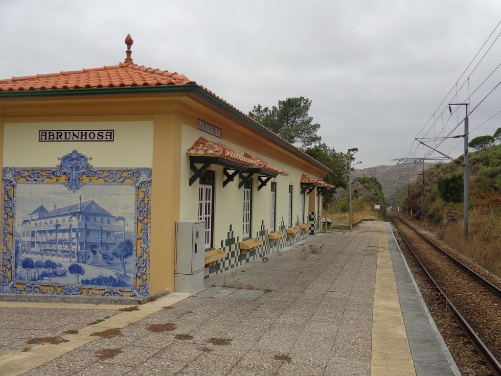 Hotel Rural Mira Serra Мангуалде Екстериор снимка