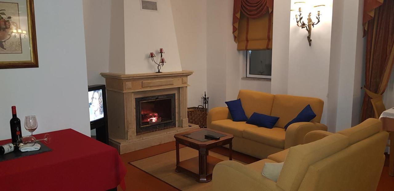 Hotel Rural Mira Serra Мангуалде Екстериор снимка