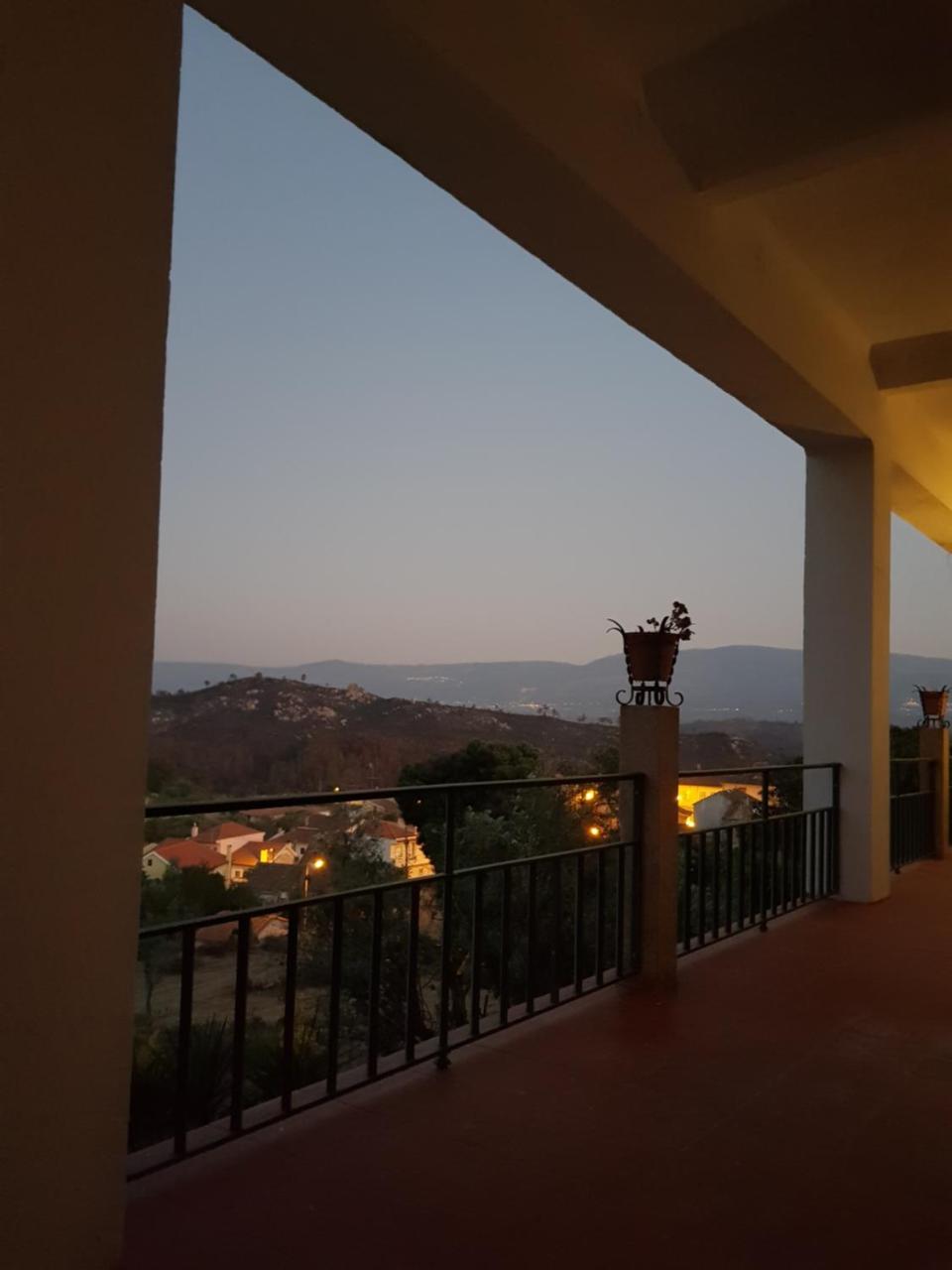 Hotel Rural Mira Serra Мангуалде Екстериор снимка
